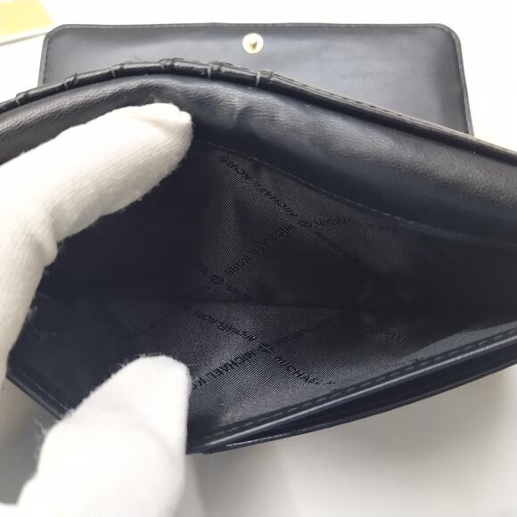 Michael Kors Jet Set Travel Black Quilted Leather Trifold Wallet - NWT $328 - Picture 15 of 16